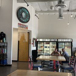 Lake Pleasant Brewing - Grab and go near the dining area