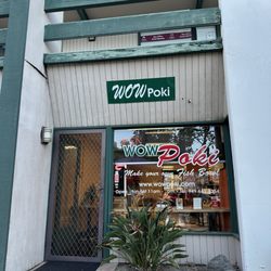 Wow Poki - Entrance