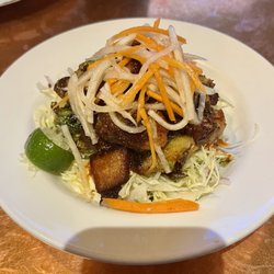 Von Ebert Brewing - Glendoveer - Korean Slaw Salad with pork belly