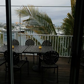 Sunset Grille - The grill upstairs has a great view. Perfect spot to watch the world. Awesome happy hour, friendly staff, varied menu. - Seafood Near Me - Ocean City, Maryland
