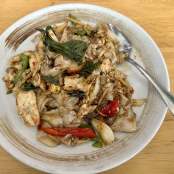 Fern Thai on Main - Thai Near Me - Bellevue, Washington