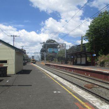 Malvern Railway Station - Train Stations Near Me - Malvern, VIC