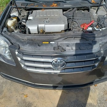Spider Mechanics - 2009 Toyota battery light testing - Auto Repair Near Me Spider Mechanics - 2009 Toyota battery light testing - Auto Repair Near Me