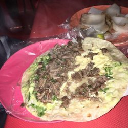 Tacos Primo Tapia - Asada quesadilla