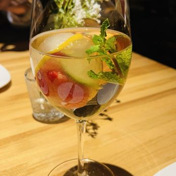 Devon Seafood & Steak - White sangria - Seafood Near Me - Oakbrook Terrace, Illinois Devon Seafood & Steak - White sangria - Seafood Near Me - Oakbrook Terrace, Illinois