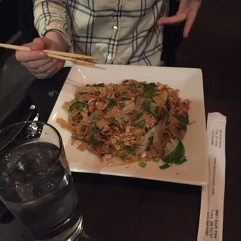 Keo - Chicken Pad Thai, come hungry. - Asian Fusion Near Me - Tulsa, Oklahoma Keo - Chicken Pad Thai, come hungry. - Asian Fusion Near Me - Tulsa, Oklahoma