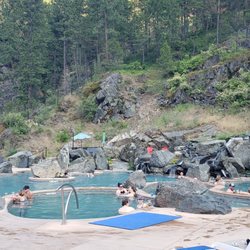Quinn's Hot Springs Resort