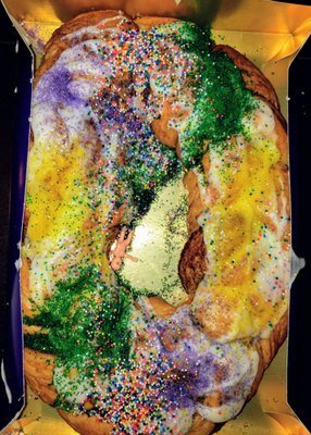 Joe's Cafe & Donuts & King Cakes by null