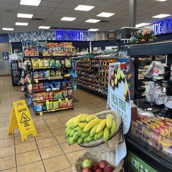 Spinx - Bananas - Convenience Stores Near Me - GREENVILLE, South Carolina