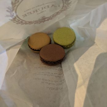 Ladurée - Macarons! - Macarons Near Me - Paris, 75 Ladurée - Macarons! - Macarons Near Me - Paris, 75