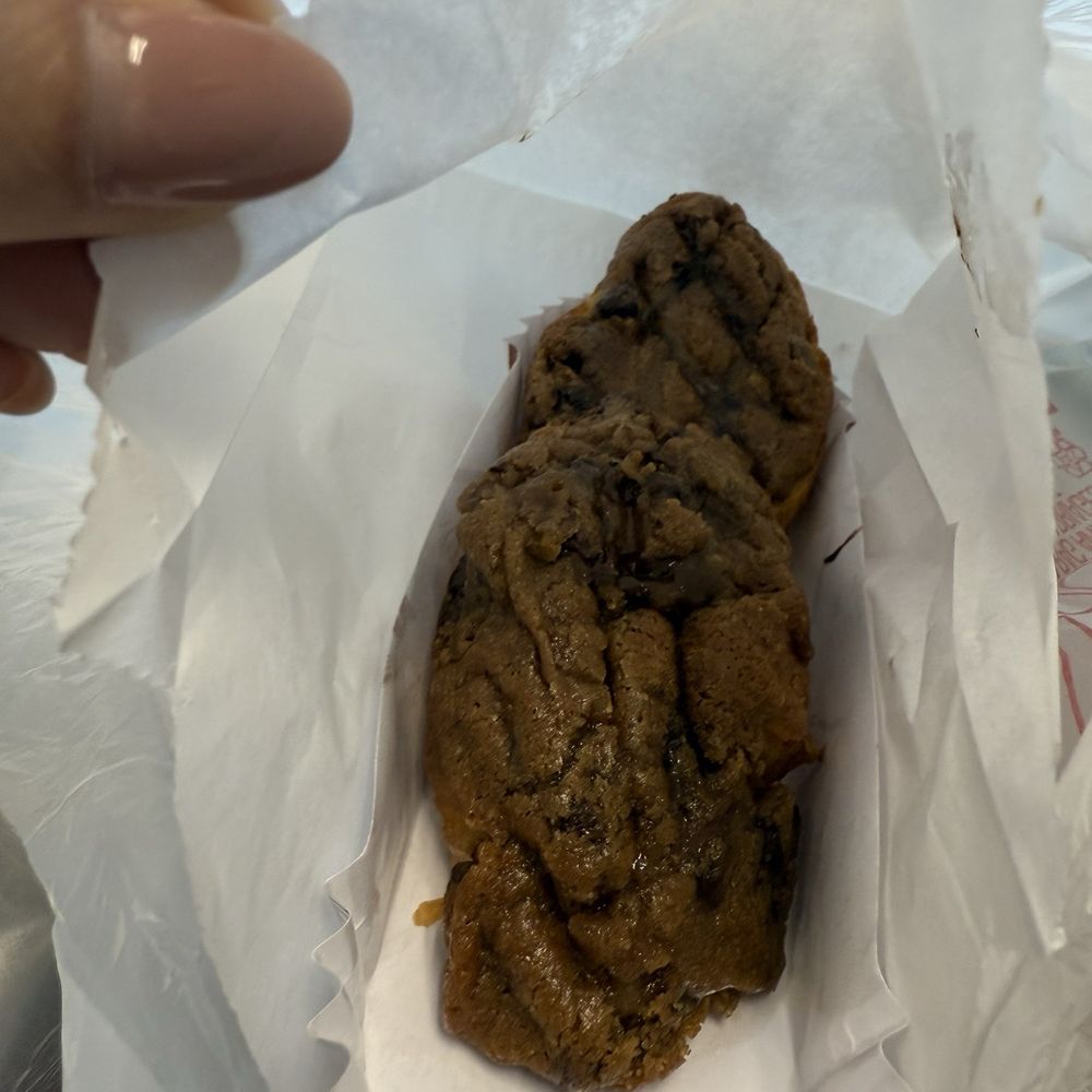 Cookie croissants, small... but delicious! Cookie croissants, small... but delicious!