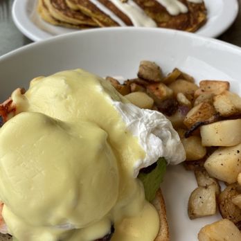 Turning Point - Lobster Eggs Benedict - Breakfast & Brunch Near Me - Bryn Mawr, Pennsylvania