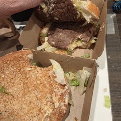 McDonald's - Big mac has no cheese