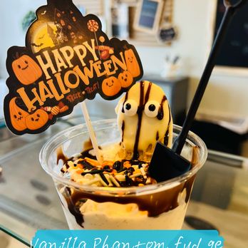 Le Monthi - Halloween Ice Cream Cup @ Le monthi - Ice Cream & Frozen Yogurt Near Me - Cocoa Beach, Florida