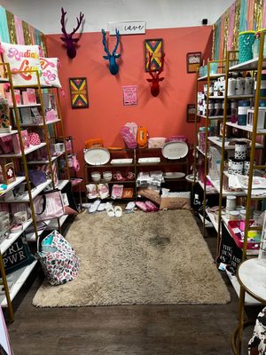 Stompin' Grounds Market by null