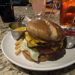 HK's Restaurant and Bar - Angus beef burger