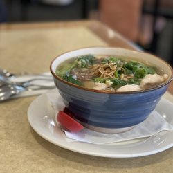 BNE Asian Restaurant - Wonton soup