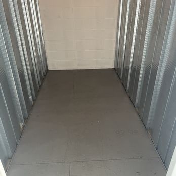 Aliso Viejo Self Storage - My empty unit when I left, it's actually larger than the picture looks - Self Storage Near Me - Aliso Viejo, California Aliso Viejo Self Storage - My empty unit when I left, it's actually larger than the picture looks - Self Storage Near Me - Aliso Viejo, California