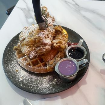 The Hangout - Crispy chicken and waffle - Breakfast & Brunch Near Me - Walnut Creek, California The Hangout - Crispy chicken and waffle - Breakfast & Brunch Near Me - Walnut Creek, California