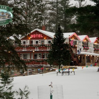 Edgewater Inn & Cottages - Hotels Near Me - Eagle River, Wisconsin