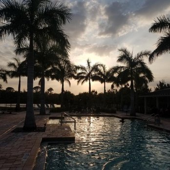 Parkcrest Landings - The beautiful sun down view - Apartments Near Me - Brandenton, Florida Parkcrest Landings - The beautiful sun down view - Apartments Near Me - Brandenton, Florida