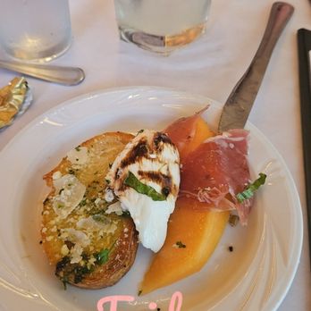Mamma Mia - Italian Near Me - Bakersfield, California Mamma Mia - Italian Near Me - Bakersfield, California