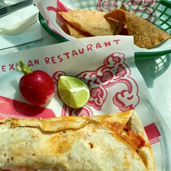 El Molino Central - Quesadilla - Mexican Near Me - Sonoma, California El Molino Central - Quesadilla - Mexican Near Me - Sonoma, California