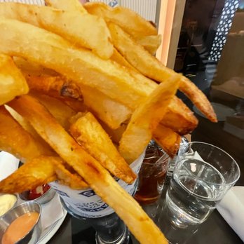 Mark's Off Madison - Breakfast & Brunch Near Me - New York, New York Mark's Off Madison - Breakfast & Brunch Near Me - New York, New York