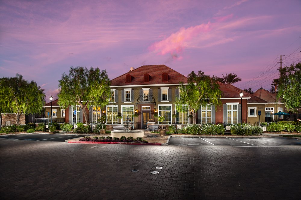 PROVENCE AT VALENCIA APARTMENTS Updated August 2024 100 Photos & 85