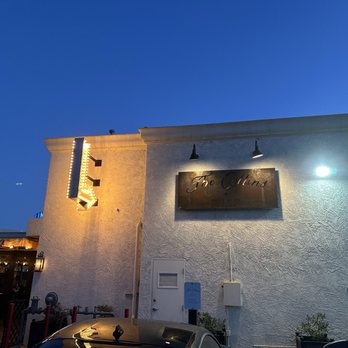 The Collins Small Batch Kitchen - Bars Near Me - Phoenix, Arizona