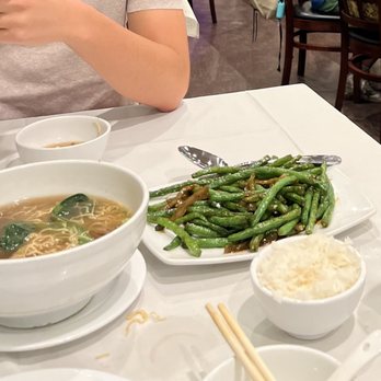 Da Hong Pao - Beef shank "hand pulled noodles" and "Szechuan" green beans - Cantonese Near Me - Washington, DC, District of Columbia Da Hong Pao - Beef shank "hand pulled noodles" and "Szechuan" green beans - Cantonese Near Me - Washington, DC, District of Columbia