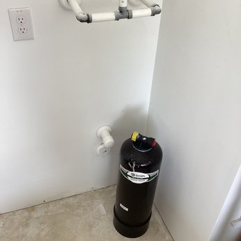 Plumbing Outfitters - Before - Plumbing Near Me - Taylor, Texas Plumbing Outfitters - Before - Plumbing Near Me - Taylor, Texas