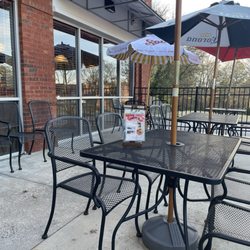 Los Bravos Mexican Resturant