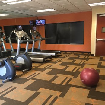 Courtyard by Marriott Vallejo Napa Valley - Fitness Room - Hotels Near Me - Vallejo, California