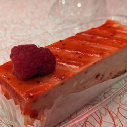Rick's Dessert Diner - Raspberry cheesecake