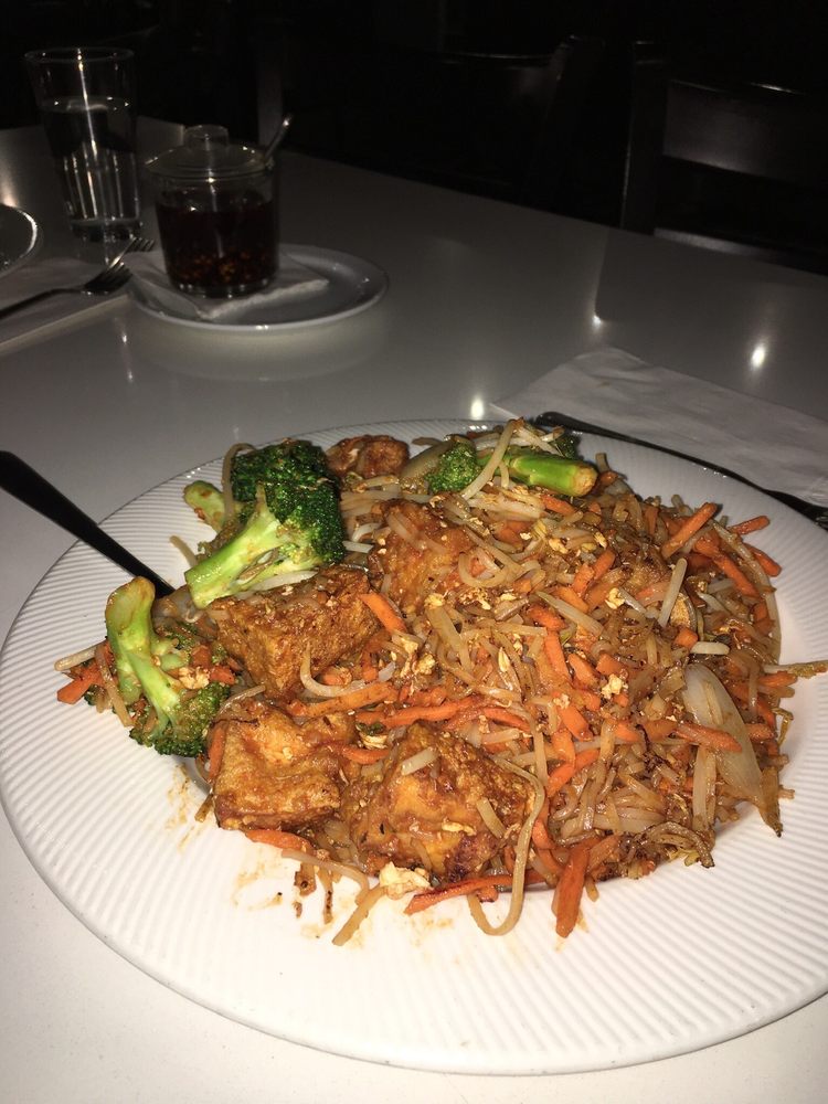 RED PEPPER Updated August 2024 19 Photos & 24 Reviews 123 3