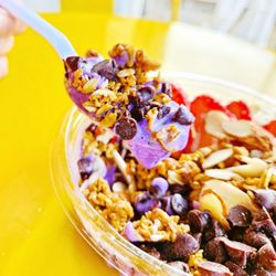 Sol Bol Acai - 12oz bowl with ube base