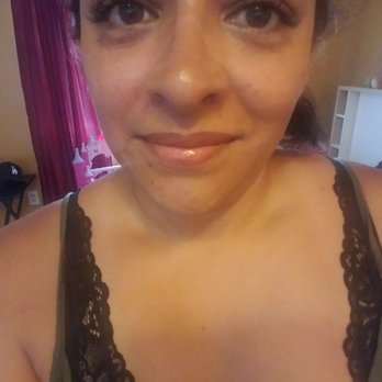 Fabulicious - Martha is switching me to volume little by little [per my request] so I can get used to them. This is size 15, mink, volume. - Eyelash Service Near Me - Redondo Beach, California
