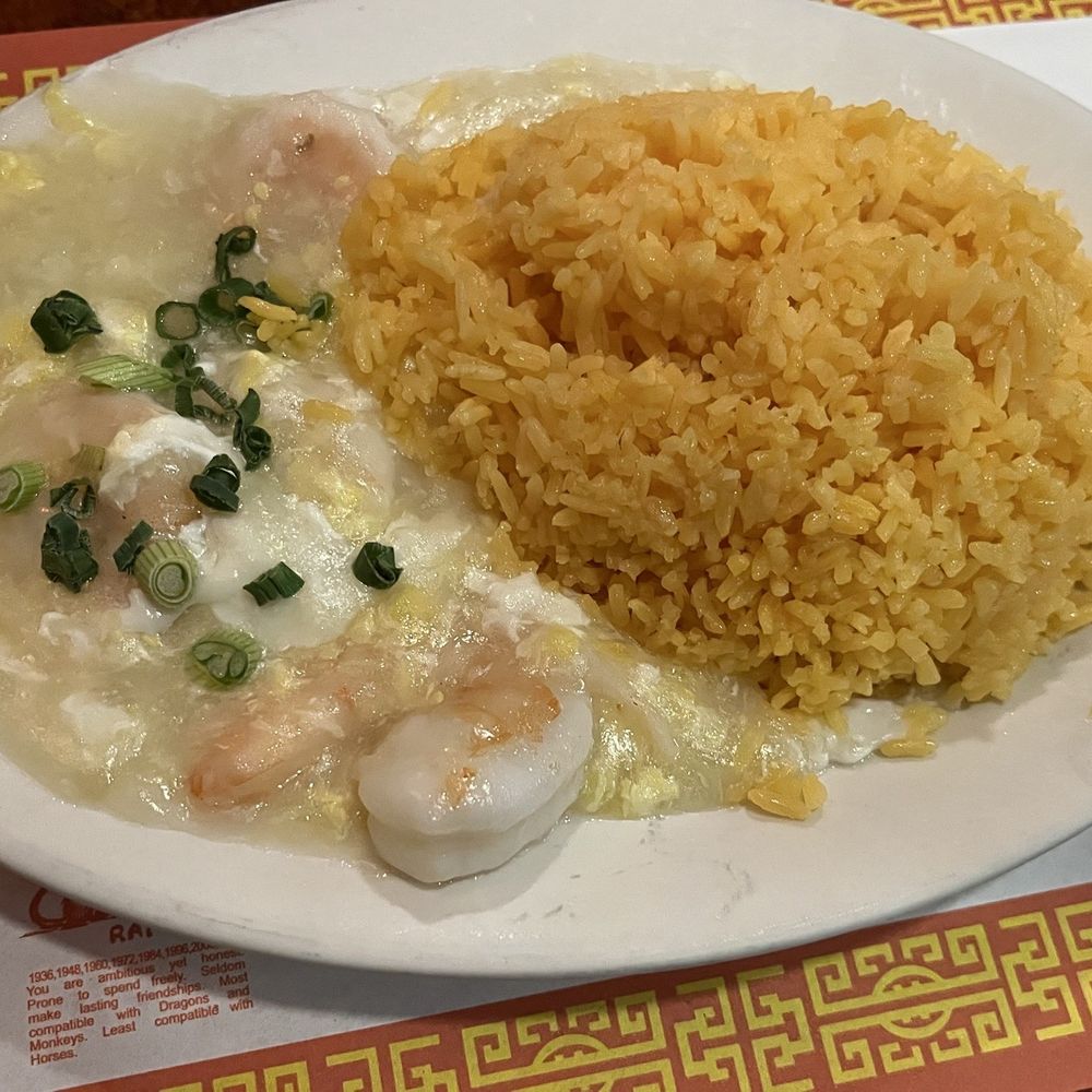 Shrimp with Lobster Sauce and yellow rice