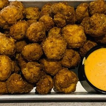 Graze Burgers - Fried shrooms yummy huge... - Burgers Near Me - Sevierville, Tennessee