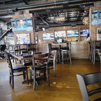 202 Social House - The interior of the restaurant with lots of wood tones that give it character and warmth. - American Near Me - Roanoke, Virginia 202 Social House - The interior of the restaurant with lots of wood tones that give it character and warmth. - American Near Me - Roanoke, Virginia