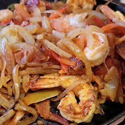 El Tapatio Mexican Restaurant - Shrimp Fajitas