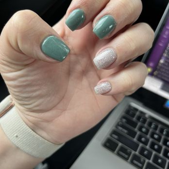 Vibe Nails and Spa - Dip powder set - Nail Salons Near Me - Auburn, California Vibe Nails and Spa - Dip powder set - Nail Salons Near Me - Auburn, California
