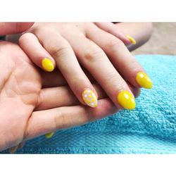 Totally Polished Nail & Skin Studio - Flower art