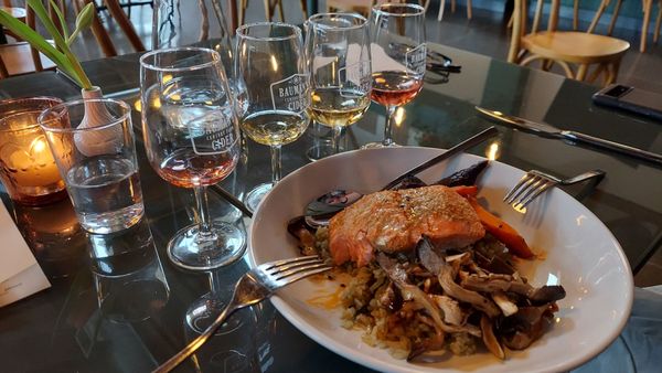 Bauman's on Oak by null