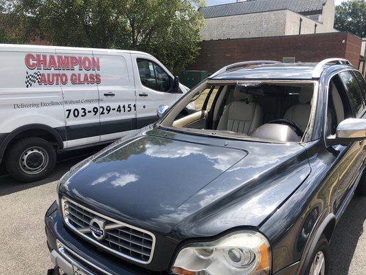 We Can Come to You or Come to Our Shop - Champion Auto Glass Inc. provides FREE mobile repair services within our service area in Northern Virginia. We will come to your home or place of business and there is no extra charge for traveling. Or we have a shop that you can come to, with a nice lounge while you wait We Can Come to You or Come to Our Shop - Champion Auto Glass Inc. provides FREE mobile repair services within our service area in Northern Virginia. We will come to your home or place of business and there is no extra charge for traveling. Or we have a shop that you can come to, with a nice lounge while you wait
