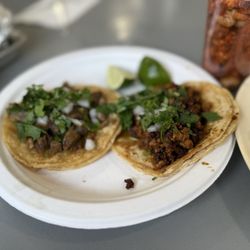 Taqueria Saribella - Tacos