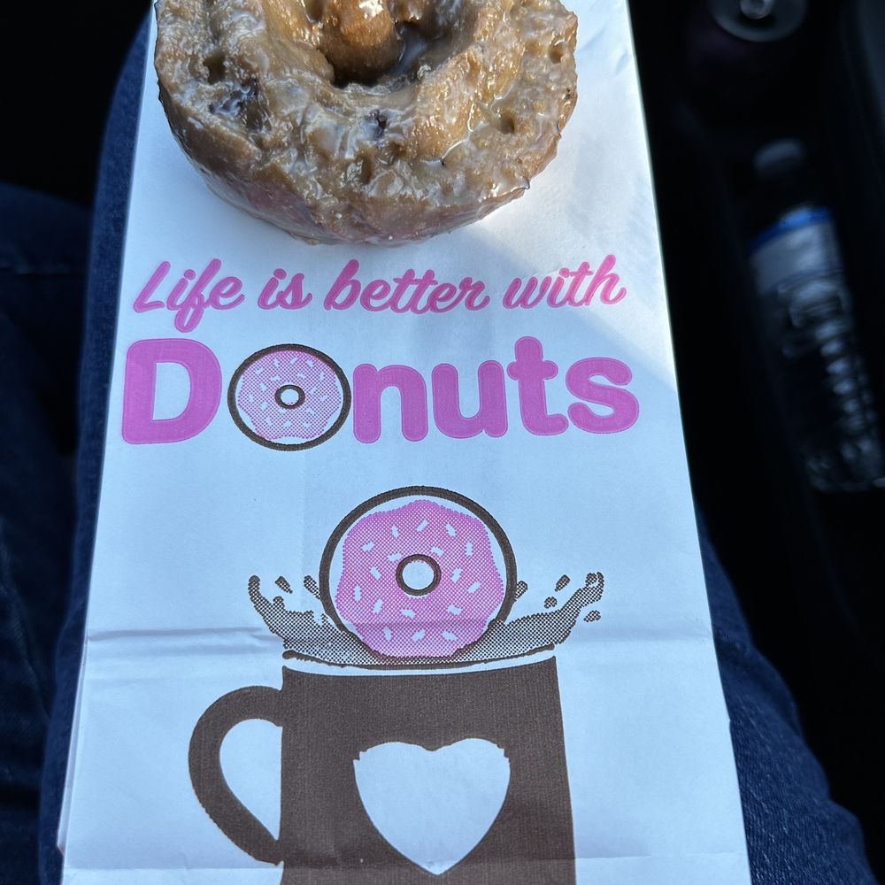 Delicious Donuts - blueberry cake - Donuts Near Me - Pensacola, Florida Delicious Donuts - blueberry cake - Donuts Near Me - Pensacola, Florida