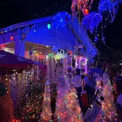 37th Street Lights