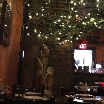 D'Parma Restaurant - Italian Near Me - Winthrop, Massachusetts
